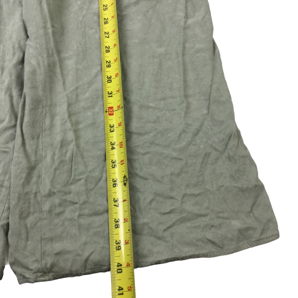 Torrid Green Jacquard Smocked Culotte Jumpsuit - Picture 9 of 10